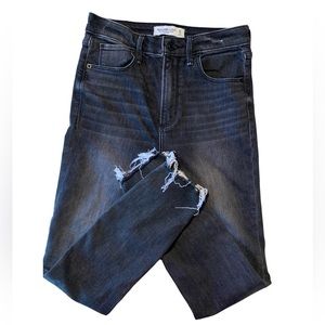 Abercrombie & Fitch The Super Skinny Ankle High Rise Jean Black / 4 / Ri…
